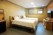 J2 Family Hotel Jeju