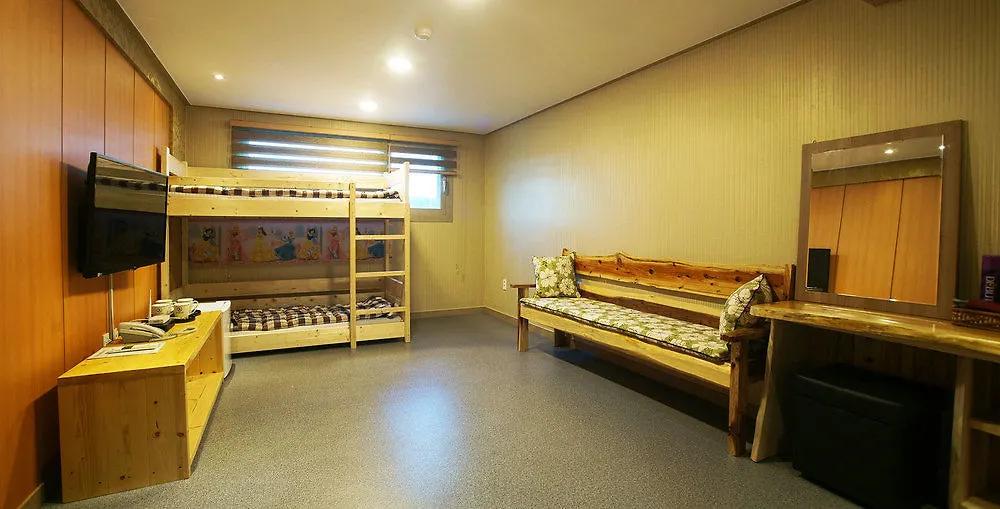 J2 Family Hotel Jeju