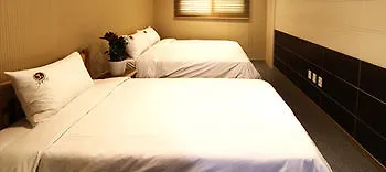 J2 Family Hotel Jeju