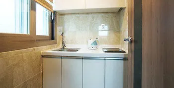 J2 Family Hotel Jeju 2*,